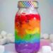 Regenbogen im Glas Wasser erzeugen
